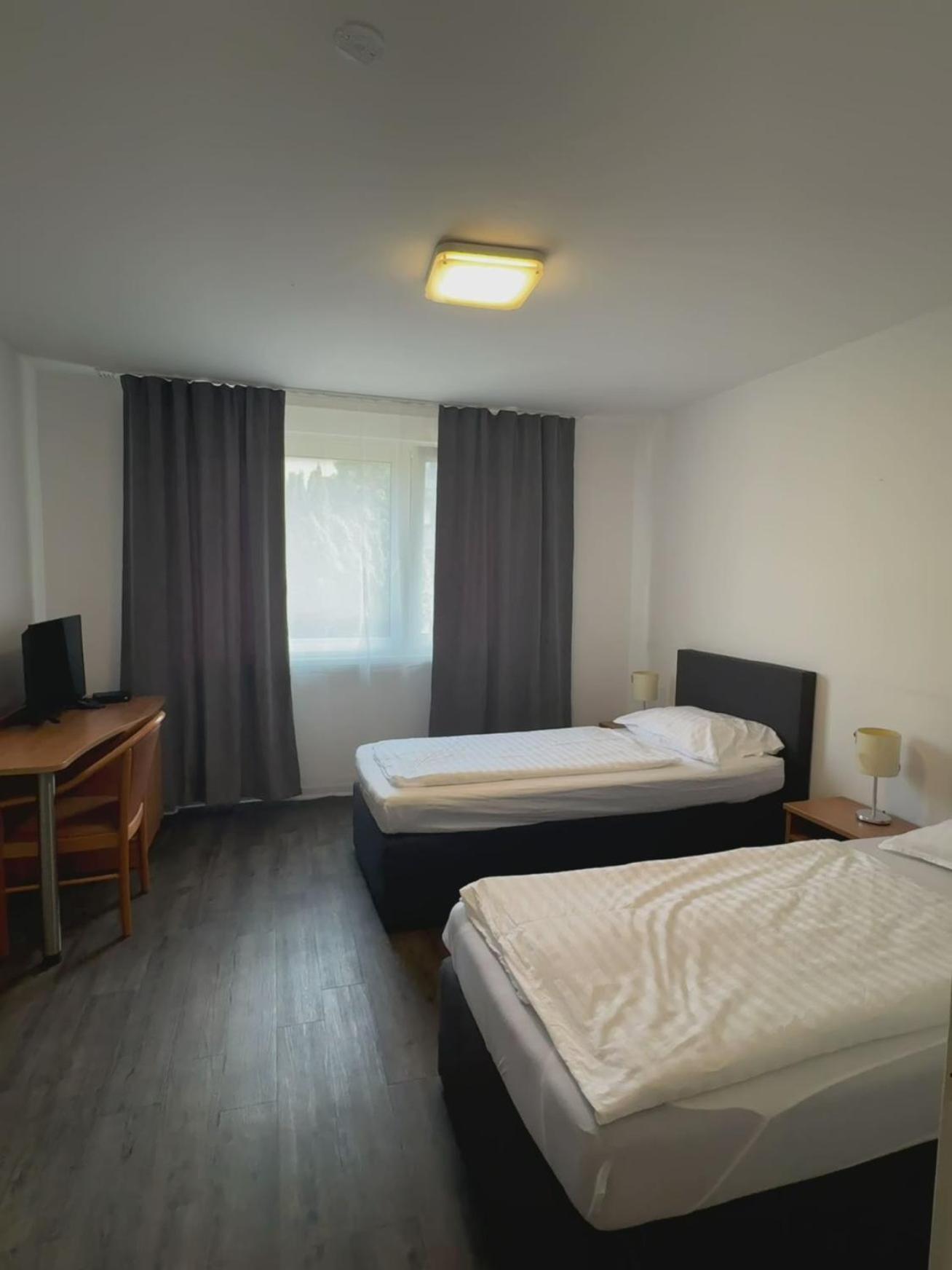 Centro Hotel Oberhausen Exteriör bild
