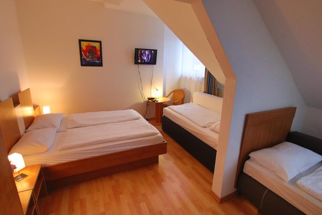Centro Hotel Oberhausen Exteriör bild