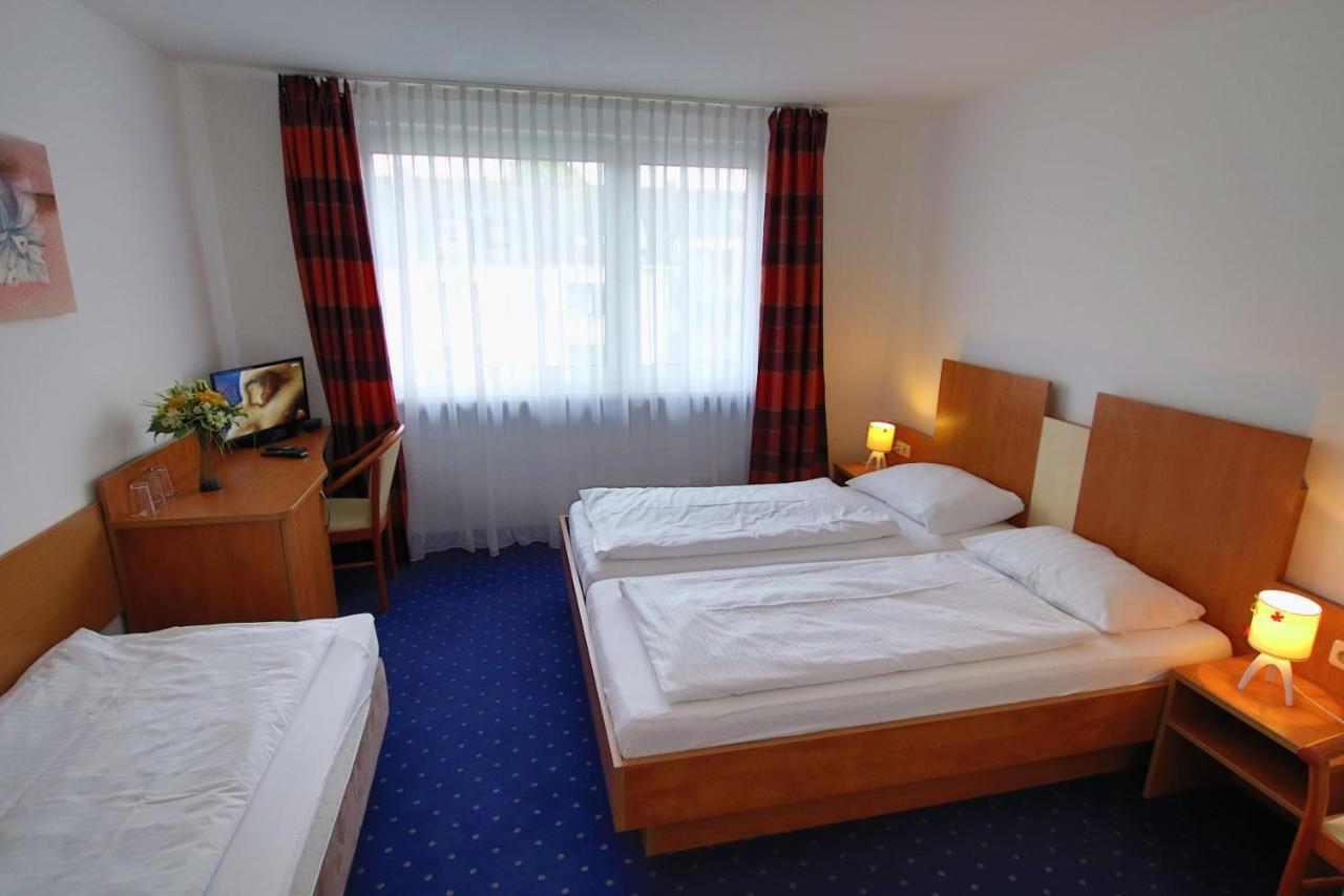 Centro Hotel Oberhausen Exteriör bild